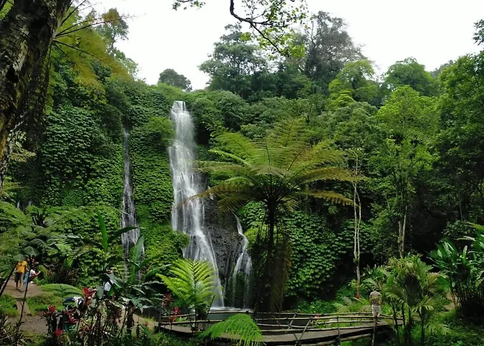 Slope Glamping * Gitgit